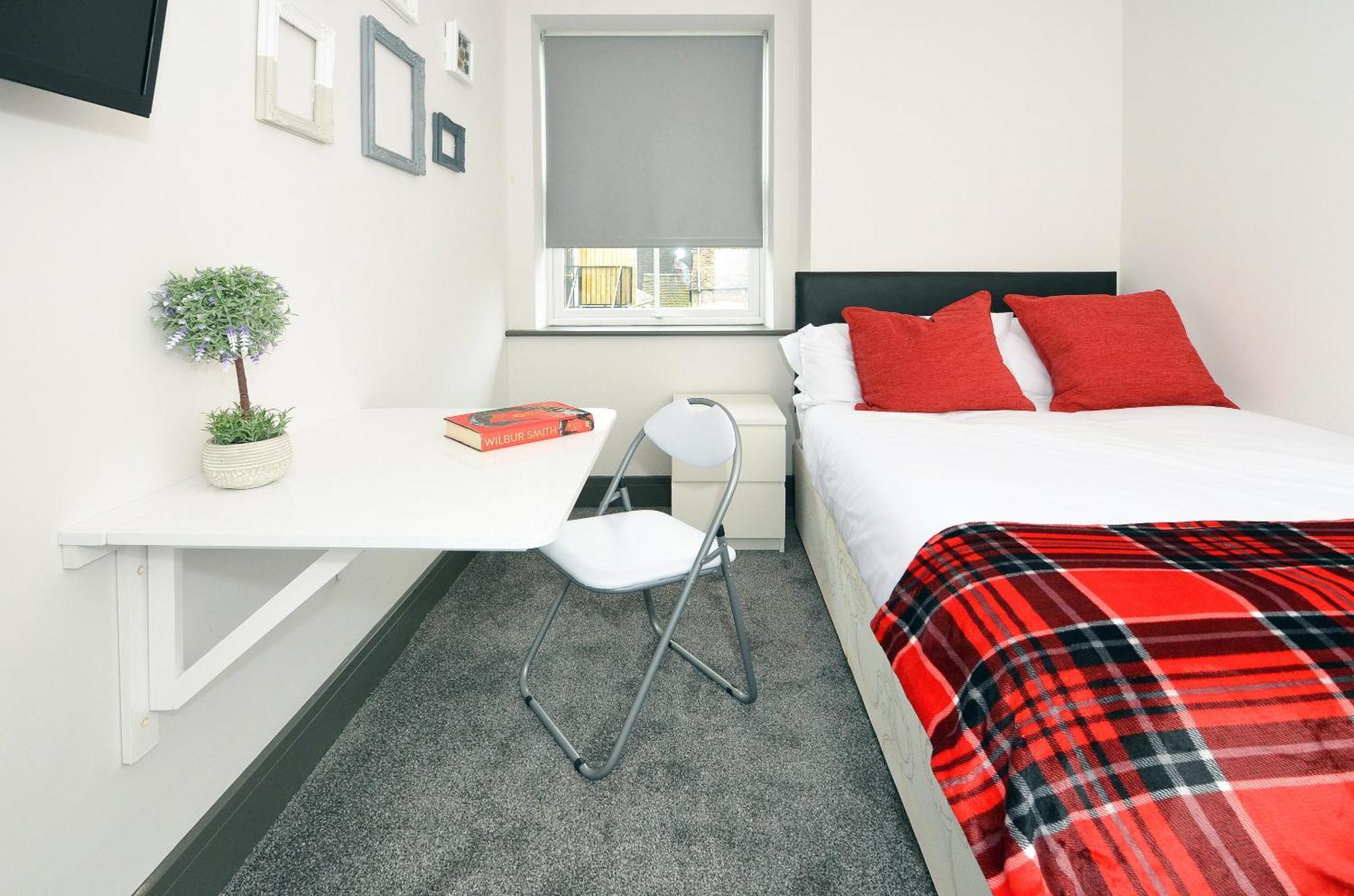 Townhouse Plus @ London Road Stoke Ngoại thất bức ảnh